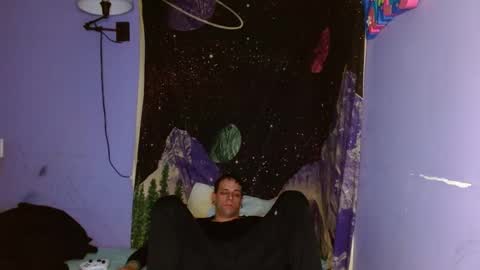 Snapshot of cguffey2284 chatting on January 2025 12:27:02 AM cguffey2284 online show from January 2025 12:27:02 AM