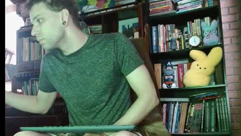 Snapshot of cguffey2284 chatting on February 2025 05:26:01 PM cguffey2284 online show from February 2025 05:26:01 PM