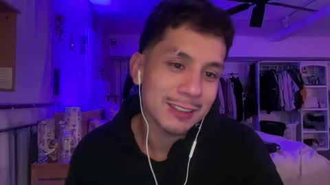 Snapshot of ch3micalhyp3boy chatting on October 2025 03:15:02 AM Kpapi online show from October 2025 03:15:02 AM