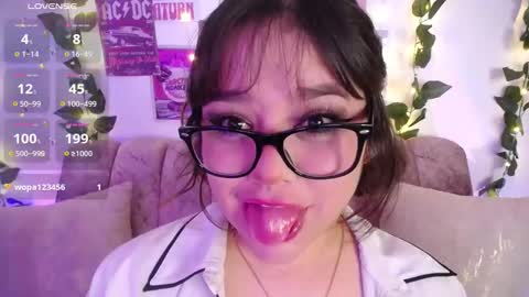 charlotte online show from November 2025 06:33:02 PM