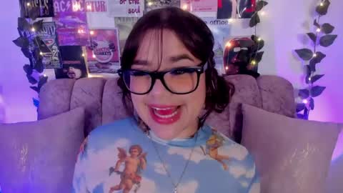 Snapshot of chaarlotte_1 chatting on April 2026 01:45:02 PM charlotte online show from April 2026 01:45:02 PM