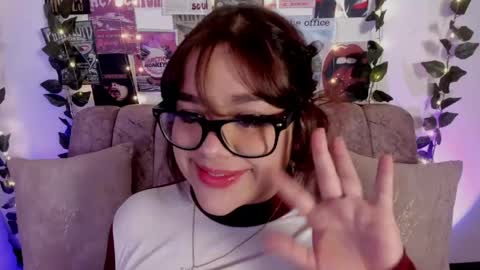 Snapshot of chaarlotte_1 chatting on April 2026 12:47:02 PM charlotte online show from April 2026 12:47:02 PM