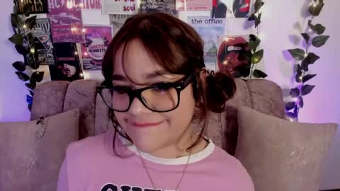 Snapshot of chaarlotte_1 chatting on April 2026 01:27:02 PM charlotte online show from April 2026 01:27:02 PM