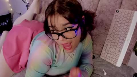 Snapshot of chaarlotte_1 chatting on April 2026 08:57:02 PM charlotte online show from April 2026 08:57:02 PM