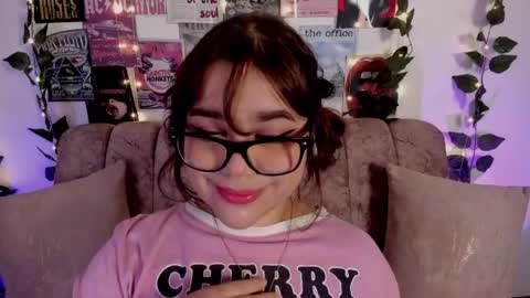 Snapshot of chaarlotte_1 chatting on May 2026 12:34:02 PM charlotte online show from May 2026 12:34:02 PM