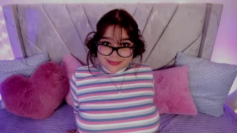 Snapshot of chaarlotte_1 chatting on May 2026 01:38:02 PM charlotte online show from May 2026 01:38:02 PM