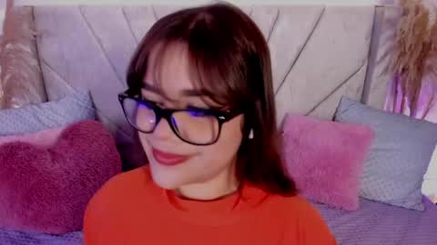 Snapshot of chaarlotte_1 chatting on May 2026 05:09:01 PM charlotte online show from May 2026 05:09:01 PM
