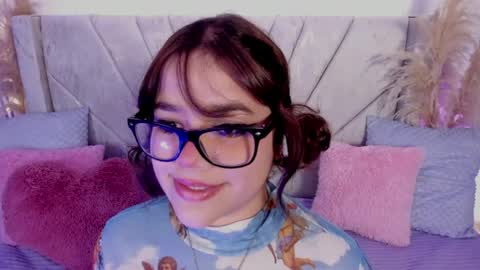 Snapshot of chaarlotte_1 chatting on May 2026 05:31:01 PM charlotte online show from May 2026 05:31:01 PM