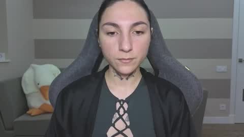 Kate online show from October 2025 06:11:02 AM