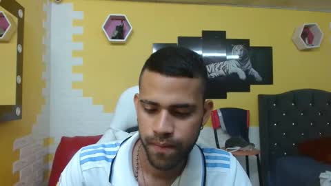 chacorta_ online show from May 2026 01:01:02 AM