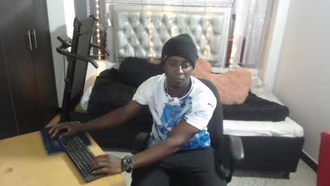 Snapshot of chamaquito_xl chatting on February 2026 11:40:01 AM chamaquito_xl online show from February 2026 11:40:01 AM