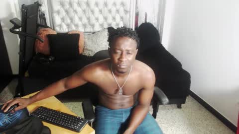 Snapshot of chamaquito_xl chatting on February 2026 12:13:02 PM chamaquito_xl online show from February 2026 12:13:02 PM