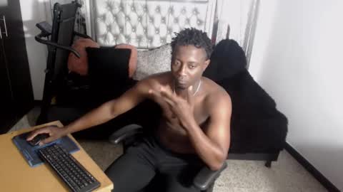 Snapshot of chamaquito_xl chatting on February 2026 12:03:01 PM chamaquito_xl online show from February 2026 12:03:01 PM