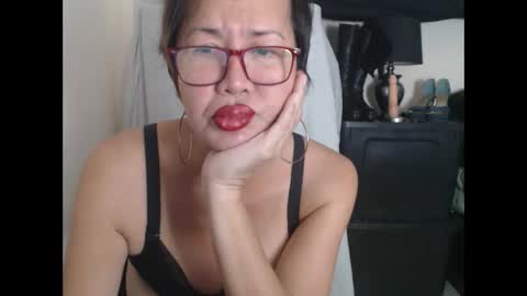 Snapshot of champaka123 chatting on January 2025 06:43:02 AM champaka online show from January 2025 06:43:02 AM