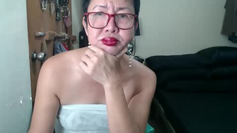 Snapshot of champaka123 chatting on September 2025 01:27:02 AM champaka online show from September 2025 01:27:02 AM