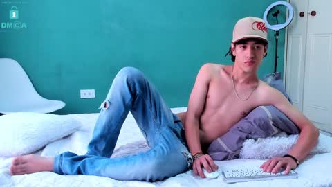 Snapshot of chandler_kenji chatting on January 2025 07:34:02 PM Kenji online show from January 2025 07:34:02 PM