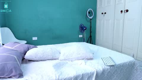 Snapshot of chandler_kenji chatting on January 2025 05:37:02 PM Kenji online show from January 2025 05:37:02 PM