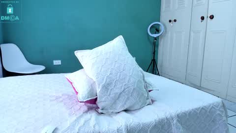 Snapshot of chandler_kenji chatting on February 2025 04:14:02 PM Kenji online show from February 2025 04:14:02 PM