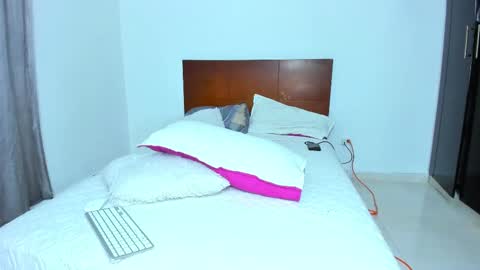 Snapshot of chandler_kenji chatting on March 2025 05:22:02 AM Kenji online show from March 2025 05:22:02 AM