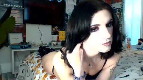 Snapshot of chanel2002 chatting on October 2025 02:52:01 PM chanel2002 online show from October 2025 02:52:01 PM