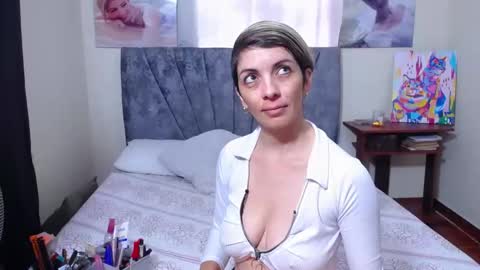 Snapshot of chanel_joliee chatting on May 2026 12:59:01 PM chanel online show from May 2026 12:59:01 PM