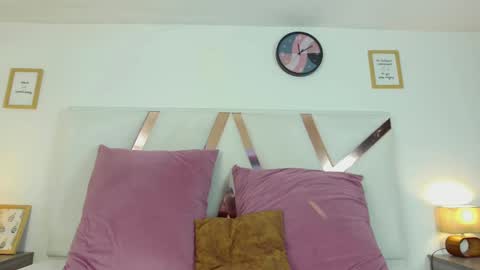 C H A N E L online show from February 2025 07:52:01 PM