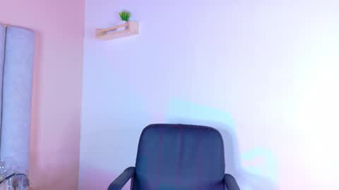 C H A N E L online show from October 2025 02:56:02 AM