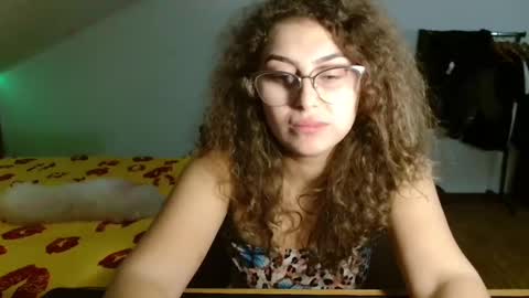 Stephanieblisss online show from January 2025 05:23:02 PM