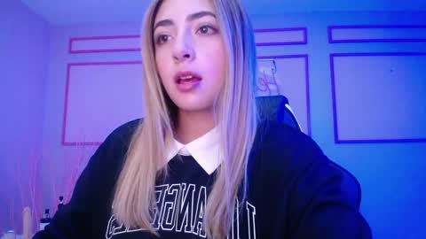 Snapshot of channel_blonde_a chatting on December 2024 07:53:02 PM channel_blonde_a online show from December 2024 07:53:02 PM