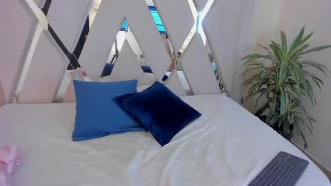 Channel online show from September 2025 12:32:02 PM