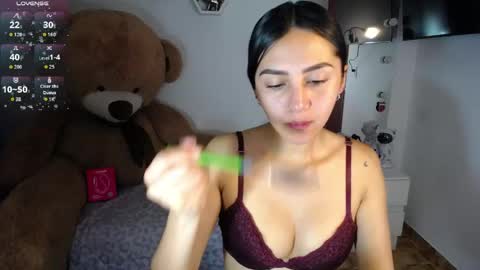 Isabella online show from May 2026 10:09:02 AM