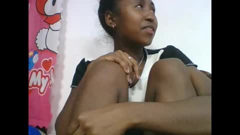 chantale483461 online show from April 2026 06:10:02 PM
