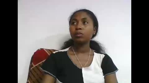 chantale483461 online show from May 2026 04:04:02 PM