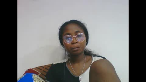 chantale483461 online show from May 2026 05:41:01 PM
