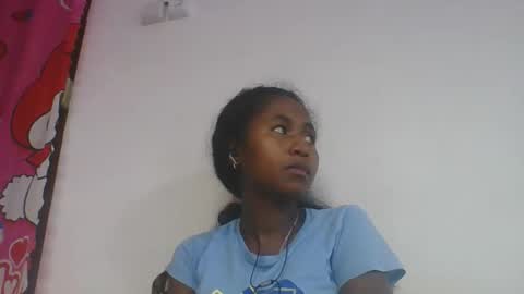 chantale483461 online show from May 2026 06:03:01 PM