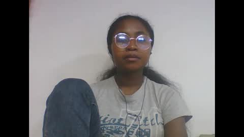 chantale483461 online show from May 2026 06:20:01 AM
