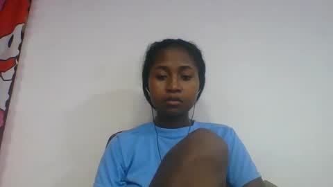 chantale483461 online show from May 2026 03:39:02 PM