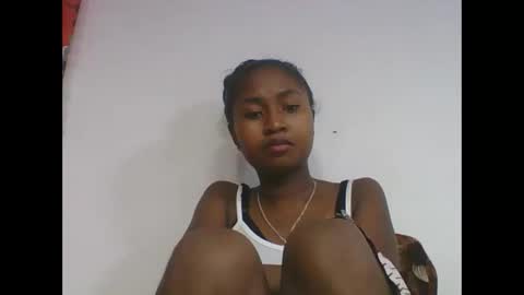 chantale483461 online show from May 2026 06:44:01 AM