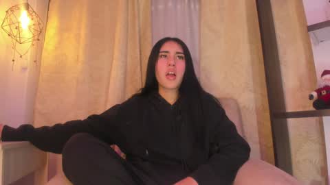 Chantall online show from December 2024 03:09:01 AM