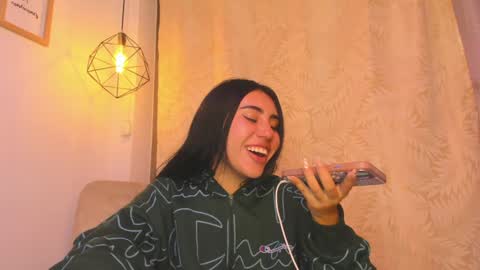 Chantall online show from January 2025 10:36:02 AM