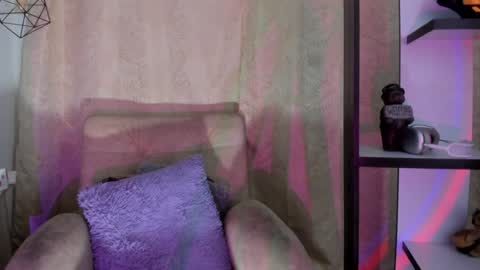 Chantall online show from February 2025 04:36:02 AM