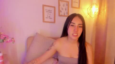 Chantall online show from February 2025 07:26:01 AM