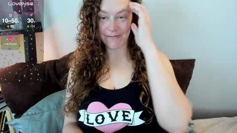 Snapshot of chantarra chatting on March 2025 06:32:01 PM Chantarra Chant Chanty C Lady C please not baby babe BB or other pet names online show from March 2025 06:32:01 PM