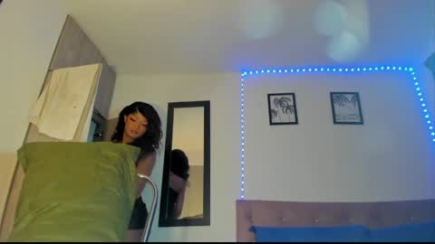chantellebony online show from April 2026 09:56:02 PM