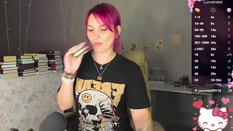 Suzanna Snow online show from September 2025 04:27:01 AM