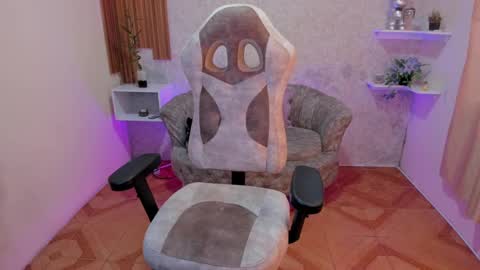 Violeta online show from March 2025 02:45:01 PM