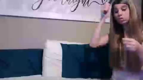 ChLoE online show from July 2026 12:02:01 AM