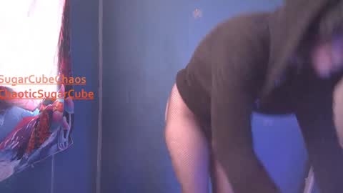 Snapshot of chaoticsugarcube chatting on January 2025 11:43:01 PM chaoticsugarcube online show from January 2025 11:43:01 PM