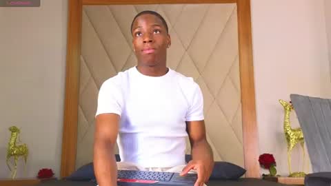 charlesbrown_ online show from June 2026 01:44:02 PM