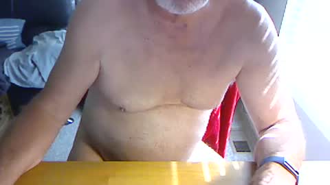 Snapshot of charlesx30 chatting on June 2026 02:39:01 PM Charles online show from June 2026 02:39:01 PM